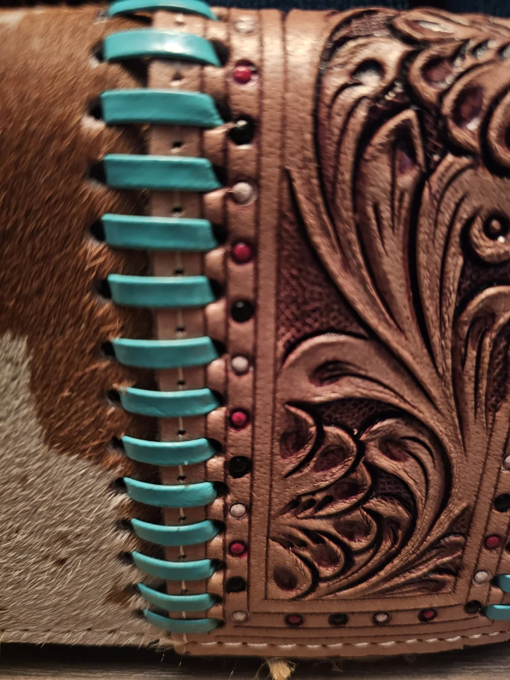 no brand stylish cowhide